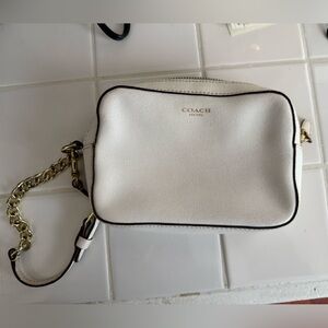 Coach Saffiano Flight Wristlet White Leather